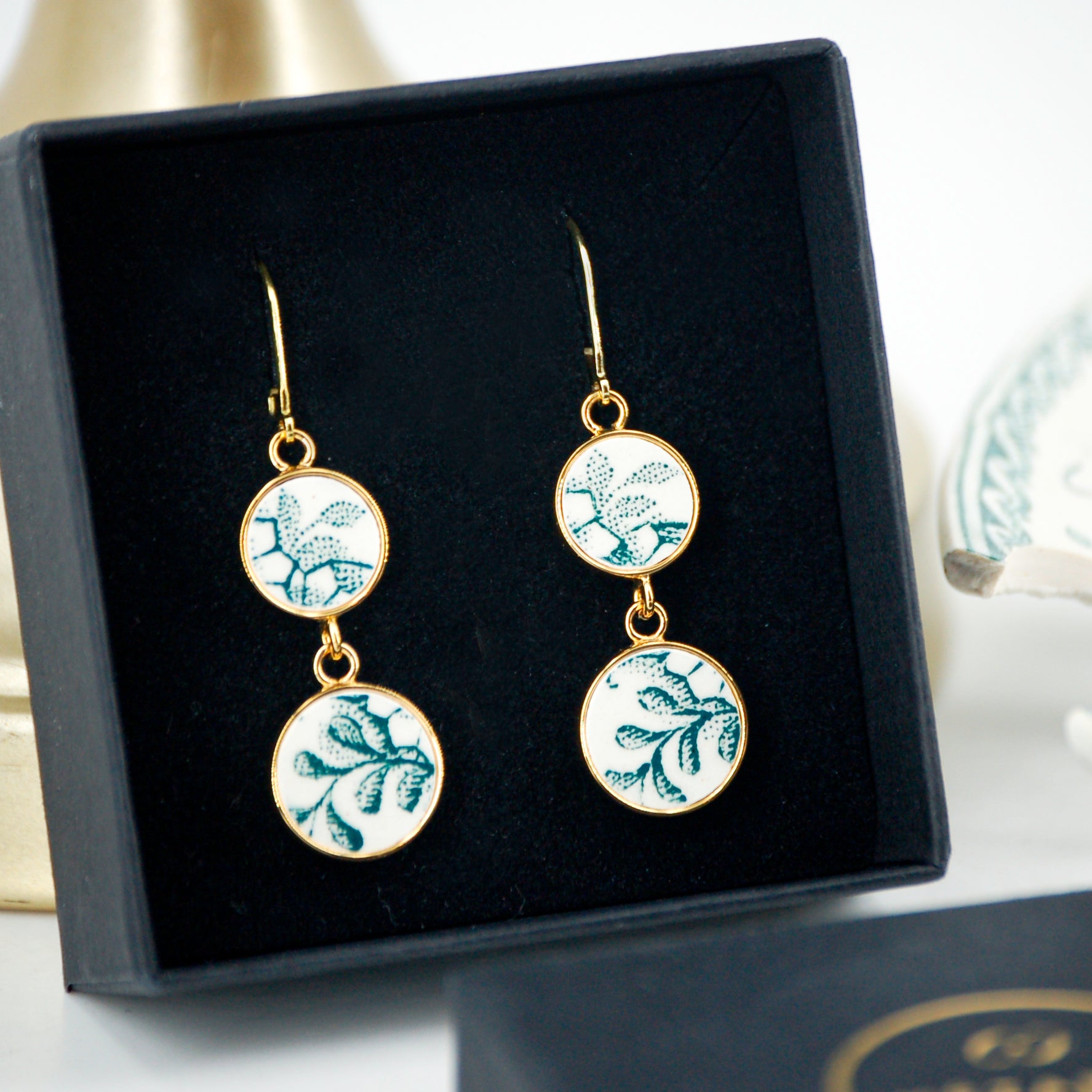 Boucles d'oreilles "Délicat branchage", finition or