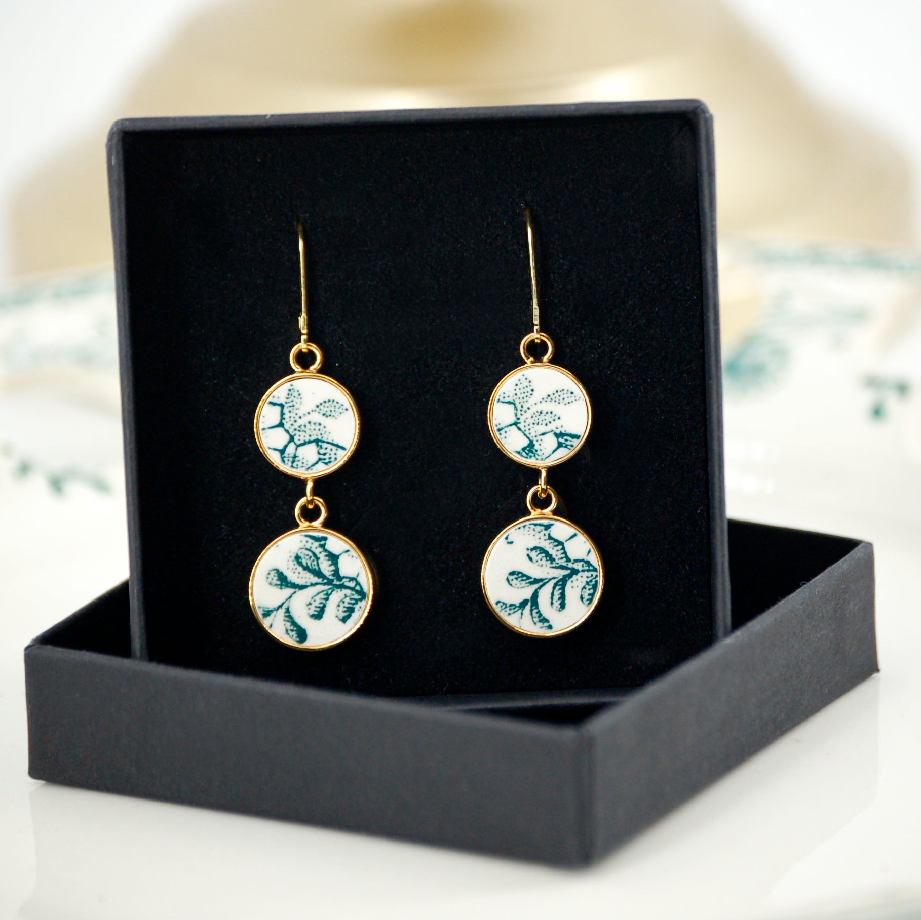 Boucles d'oreilles "Délicat branchage", finition or