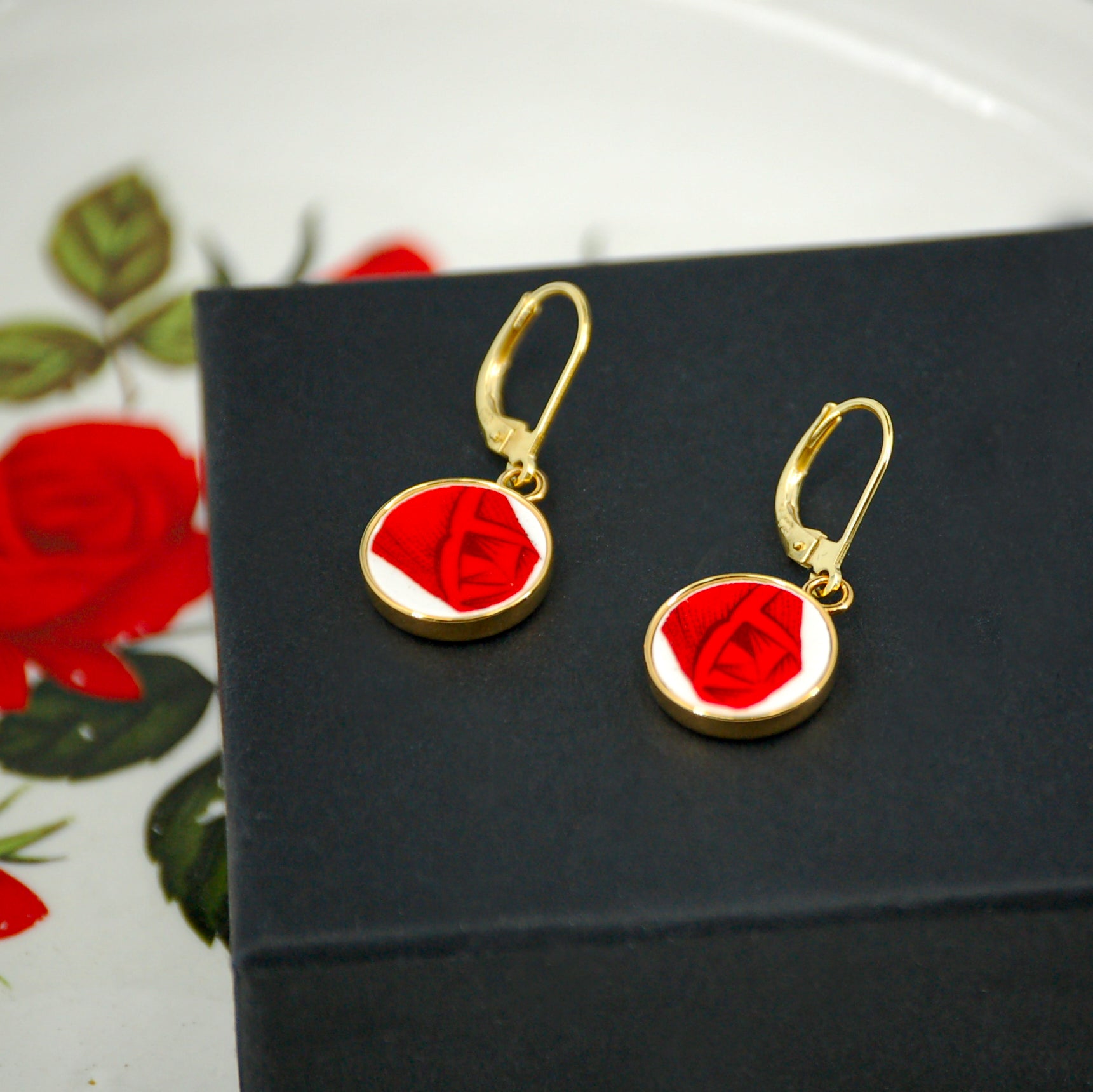 "Rose Heart" earrings, gold finish