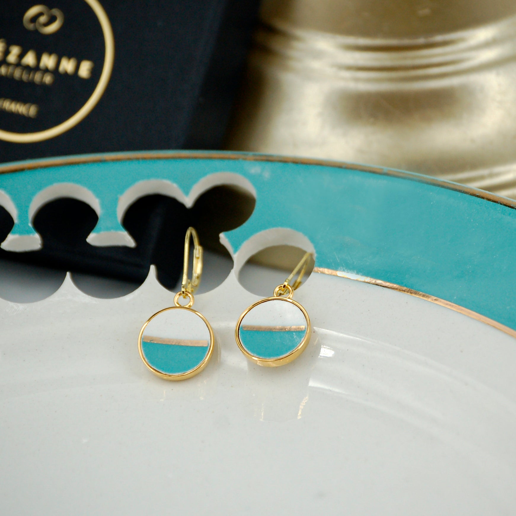"Turquoise Horizon" earrings, gold finish