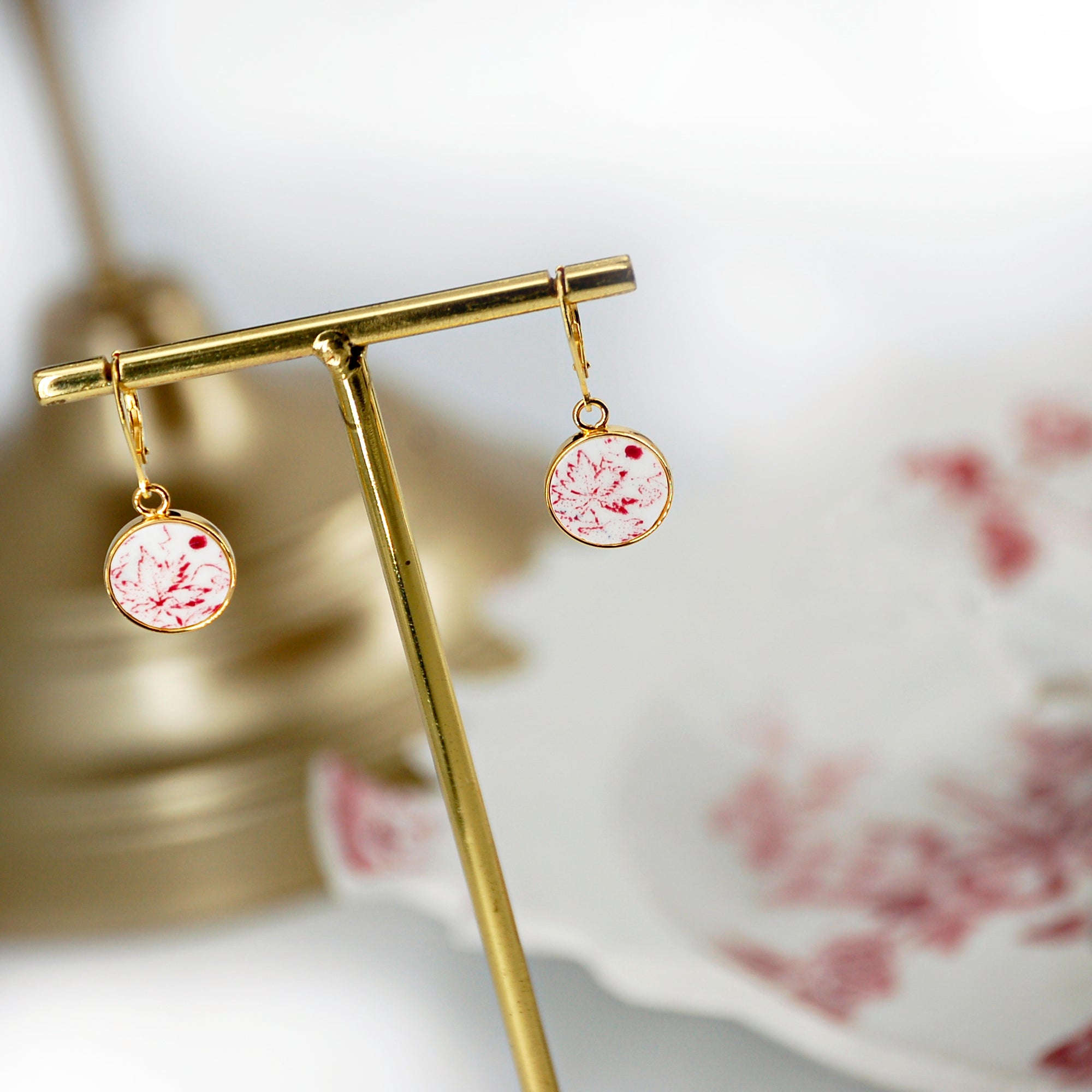 "Red Vine Leaf" earrings, gold finish