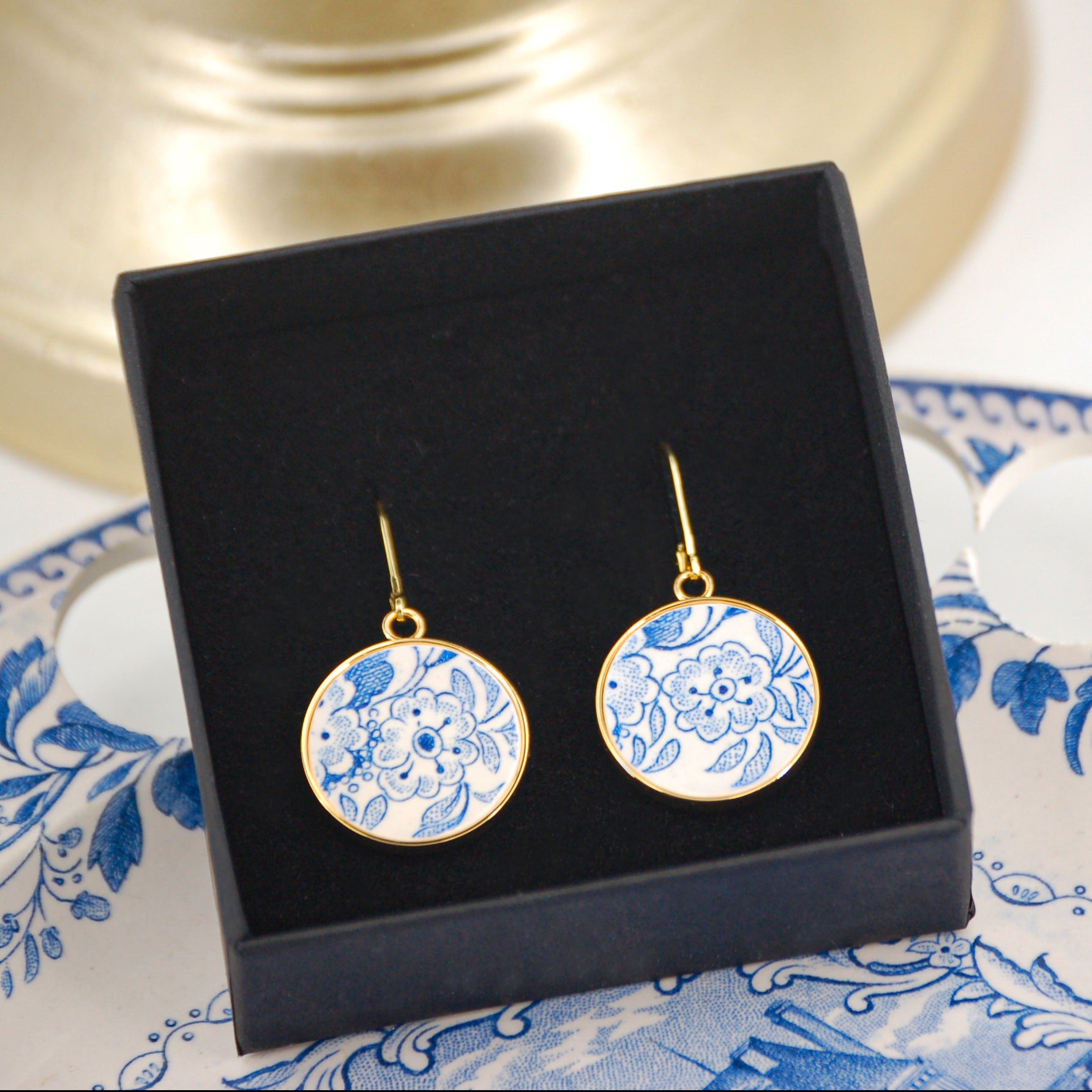 "Small blue flowers" earrings, gold finish