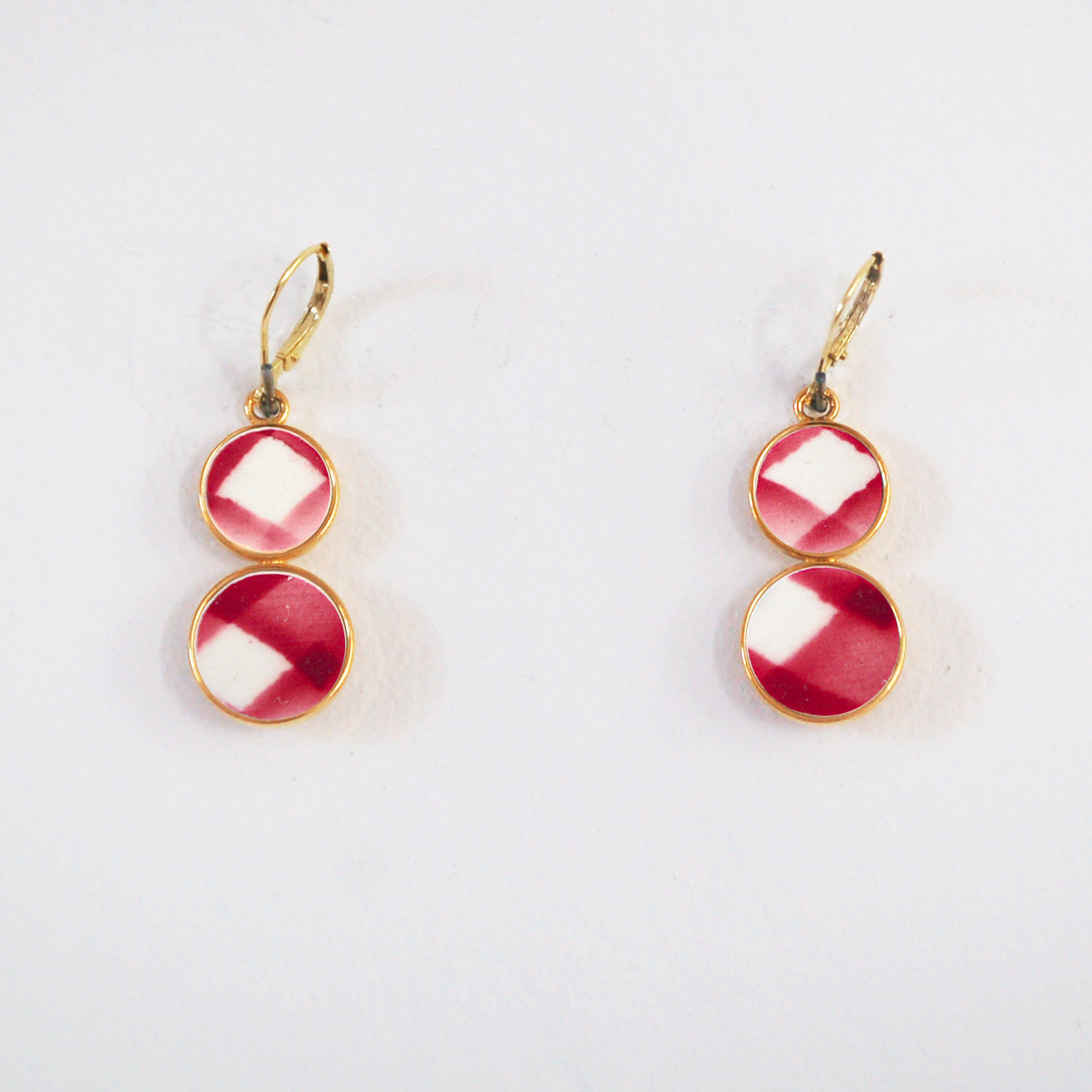 "Footprints in old rose" earrings, gold finish