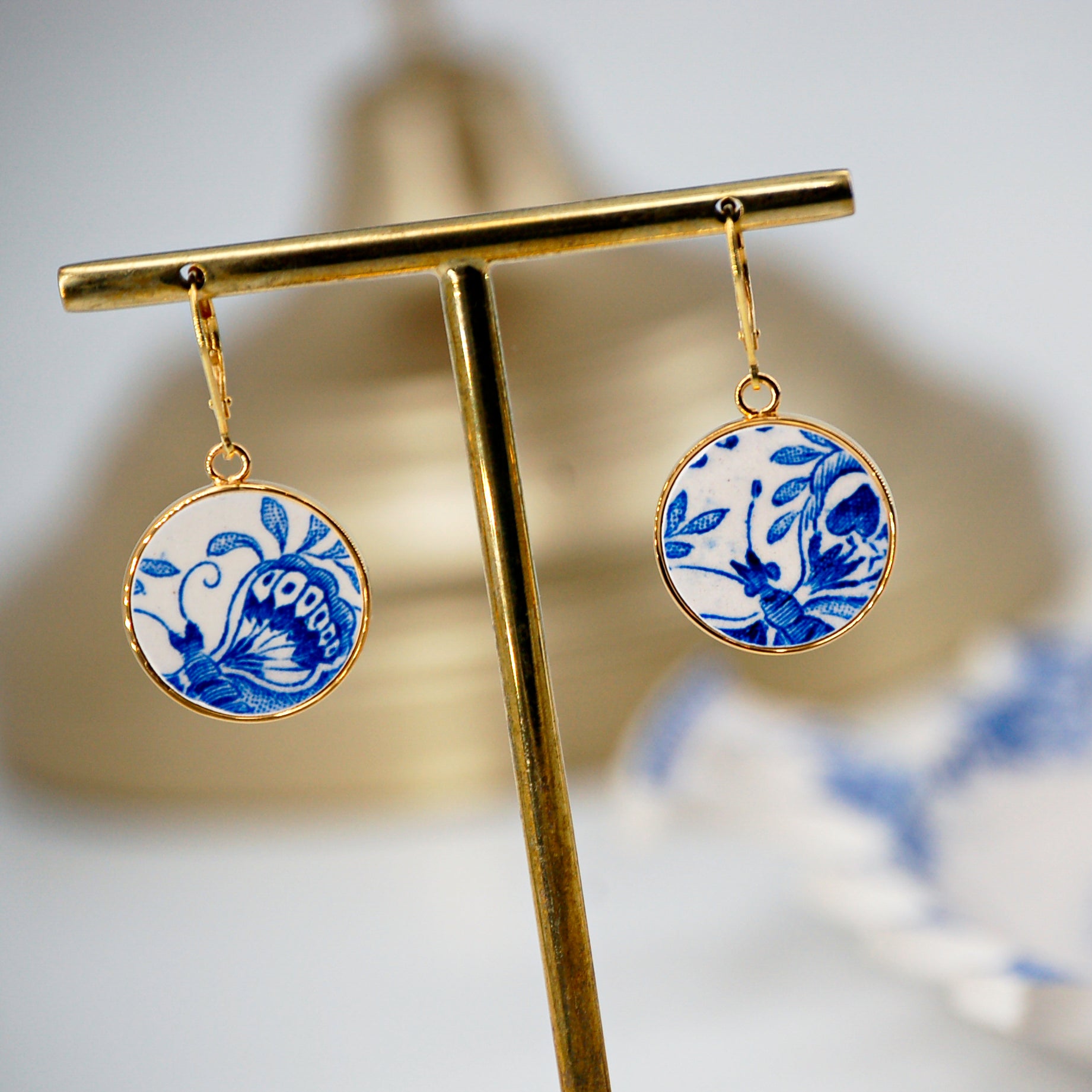 Boucles d'oreilles "Aile de papillon", finition or