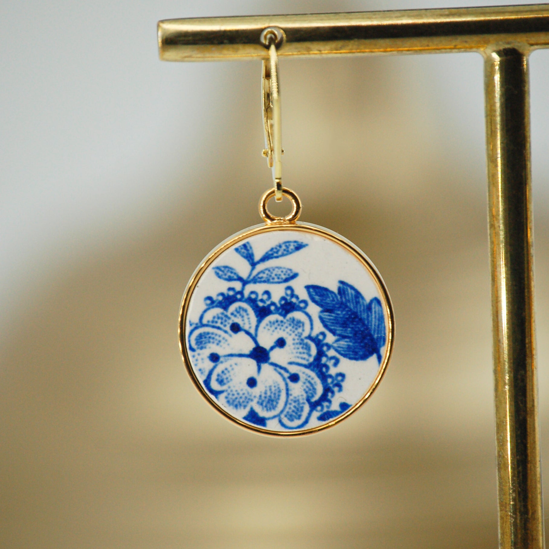 "Small blue flowers" earrings, gold finish