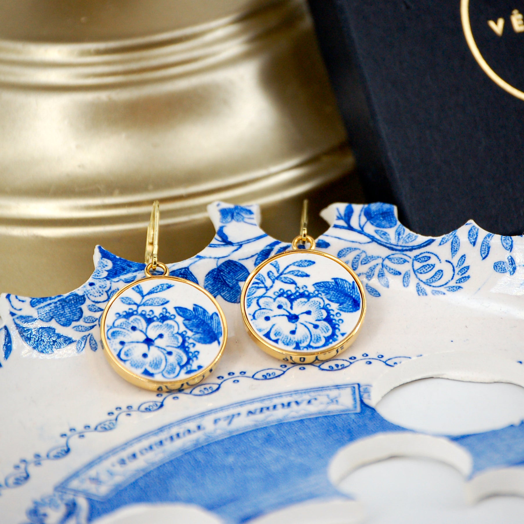 "Small blue flowers" earrings, gold finish