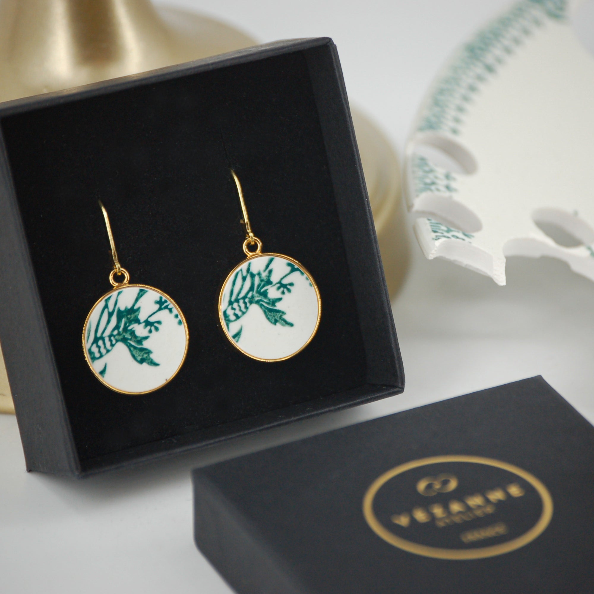 Boucles d'oreilles "Fleurs de bleuets", finition or