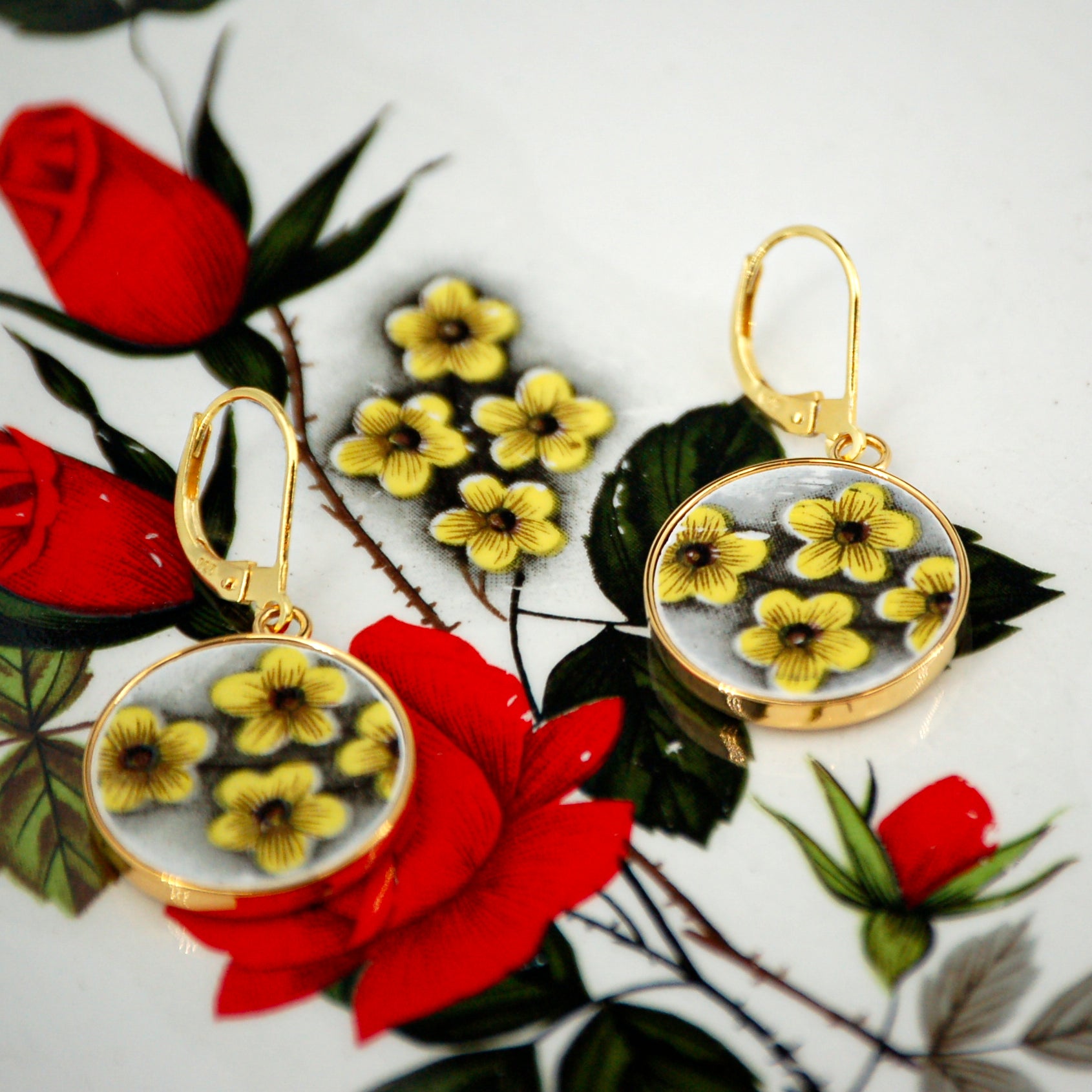 "Small Bouquet of Yellow Flowers" Earrings, Gold Finish