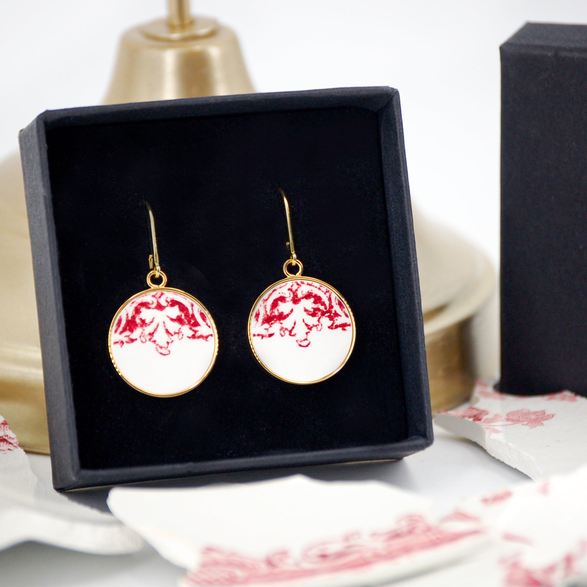Boucles d'oreilles "Les feuilles d'acanthe en vieux rose"