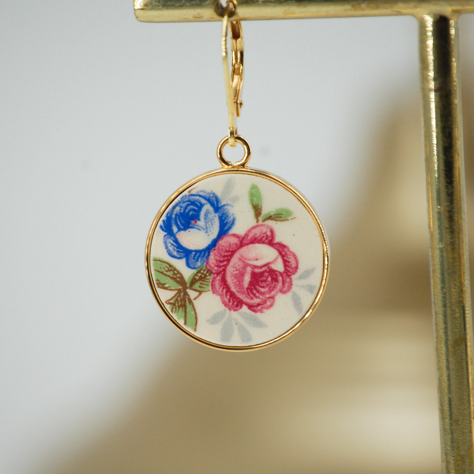 "Blue and pink flowers" earrings, gold finish