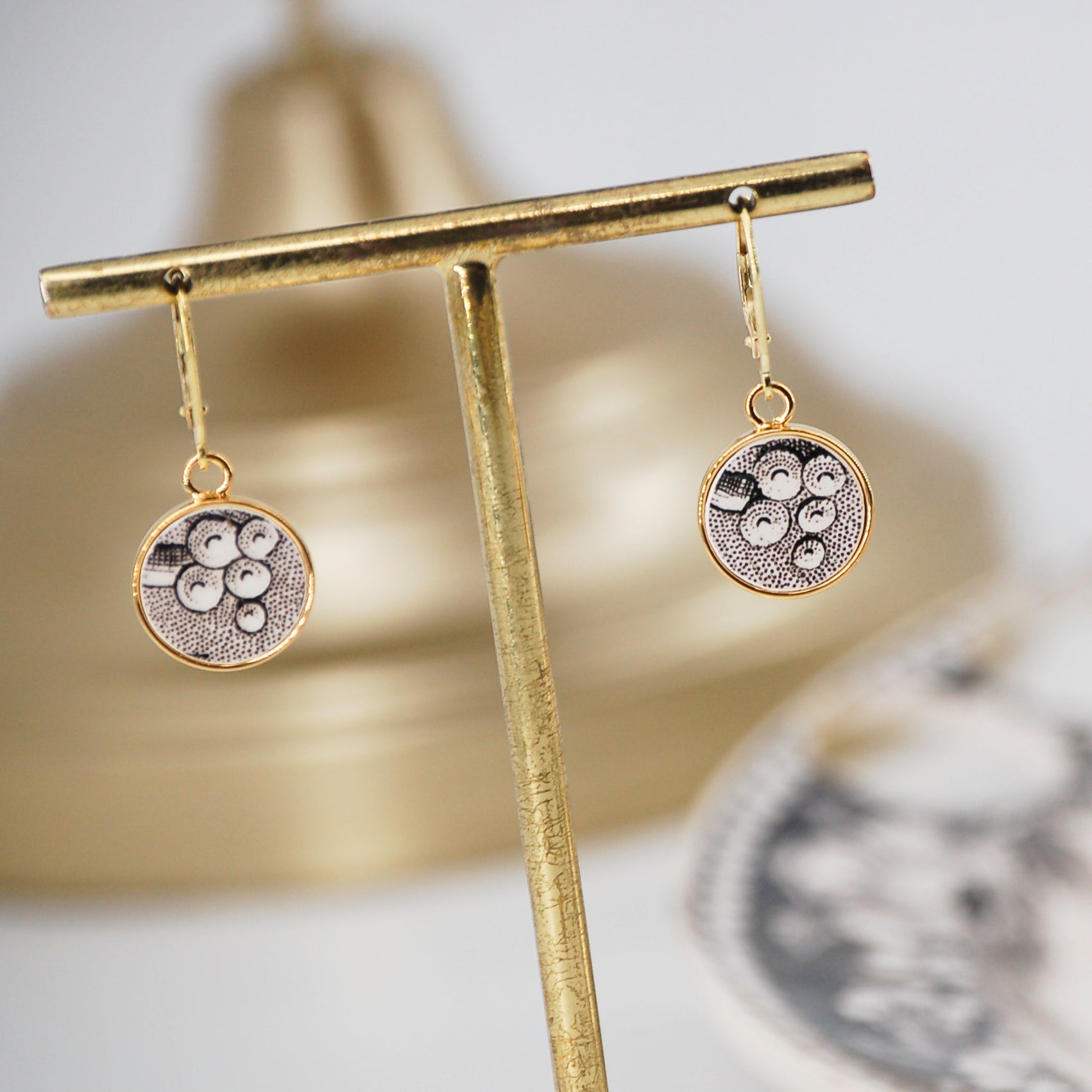 Earrings "Composition between realism and abstraction", gold finish