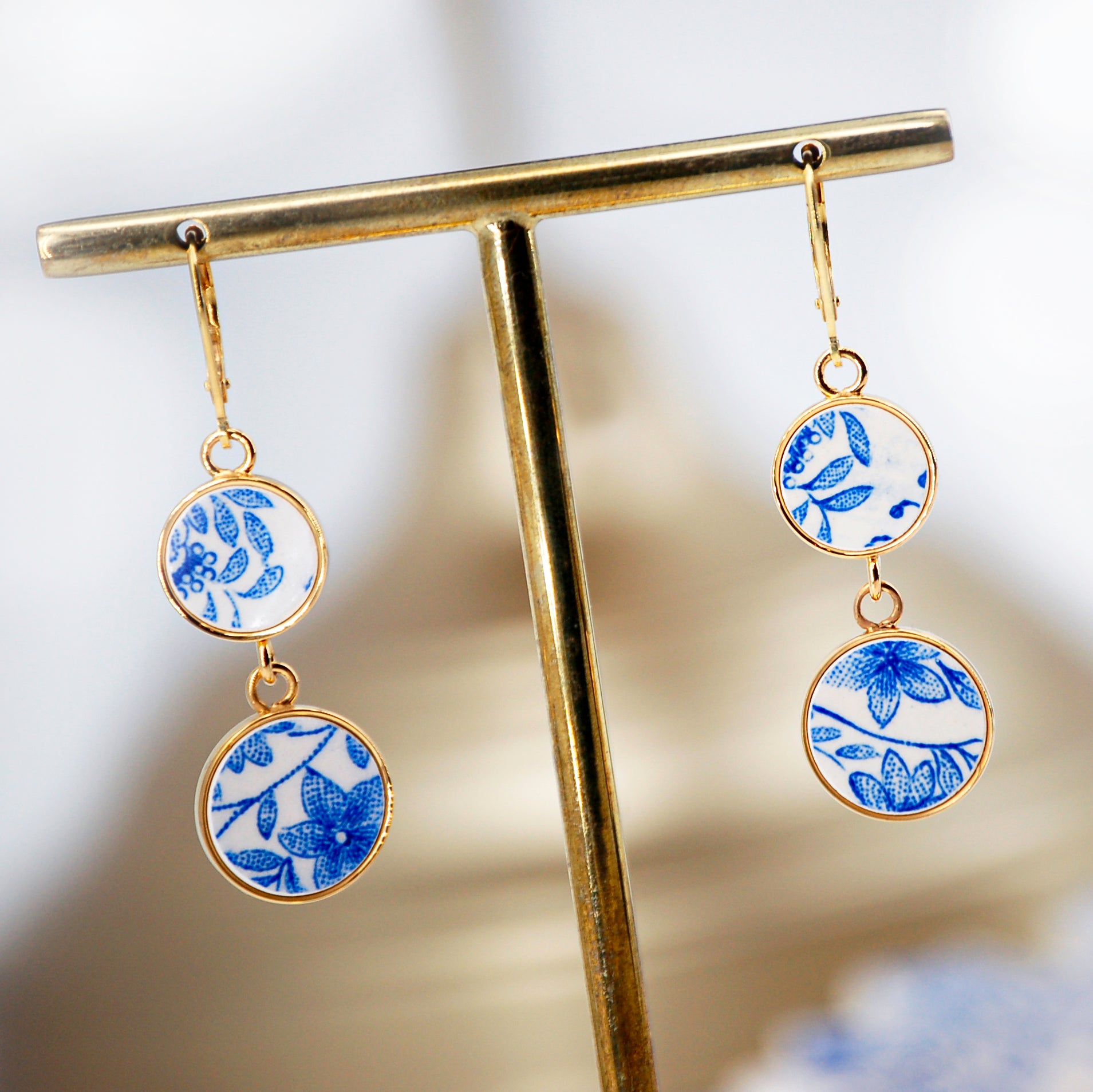 "Blue Leaves" earrings, gold finish