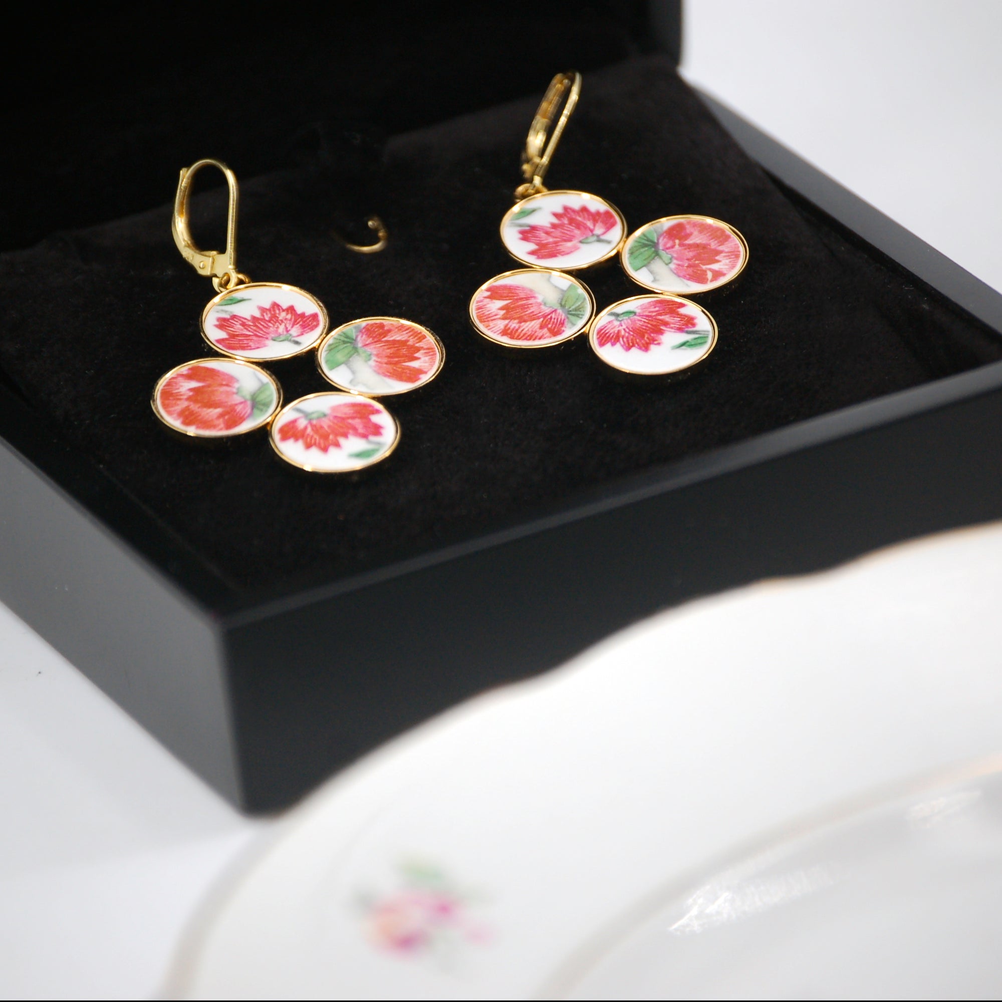 "Blue Flowers" earrings, gold finish
