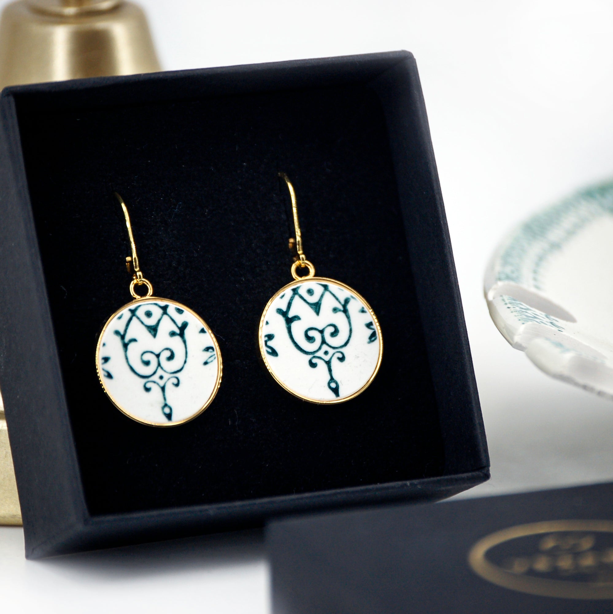 "Cornflower" earrings, gold finish