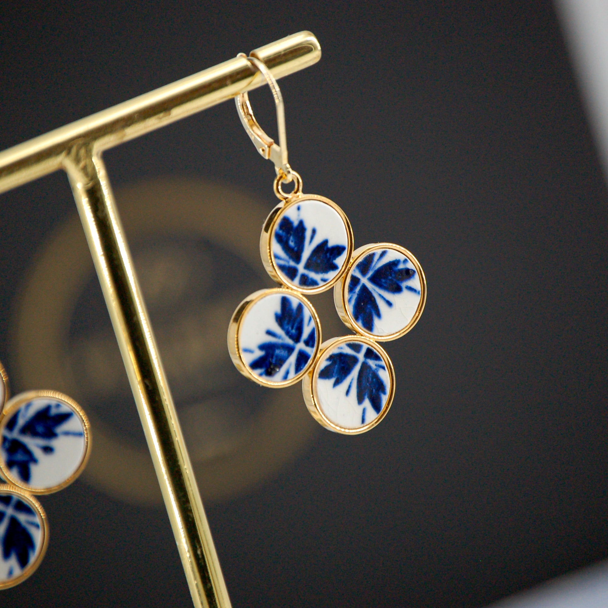 "Blue Flowers" earrings, gold finish