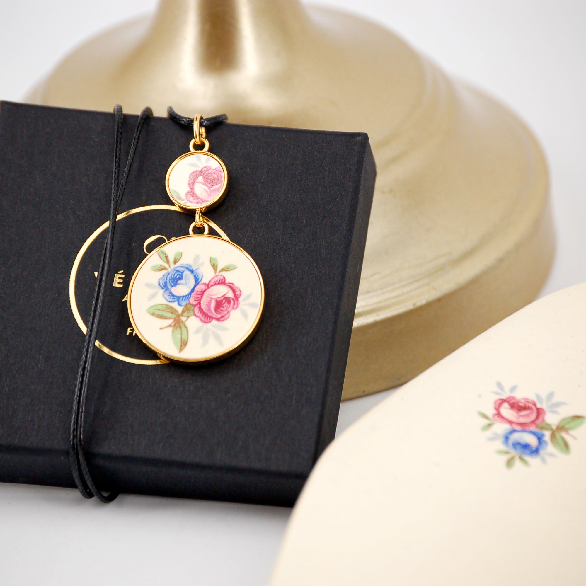 "Blue and Pink Flower Bouquet" Pendant, Gold Finish