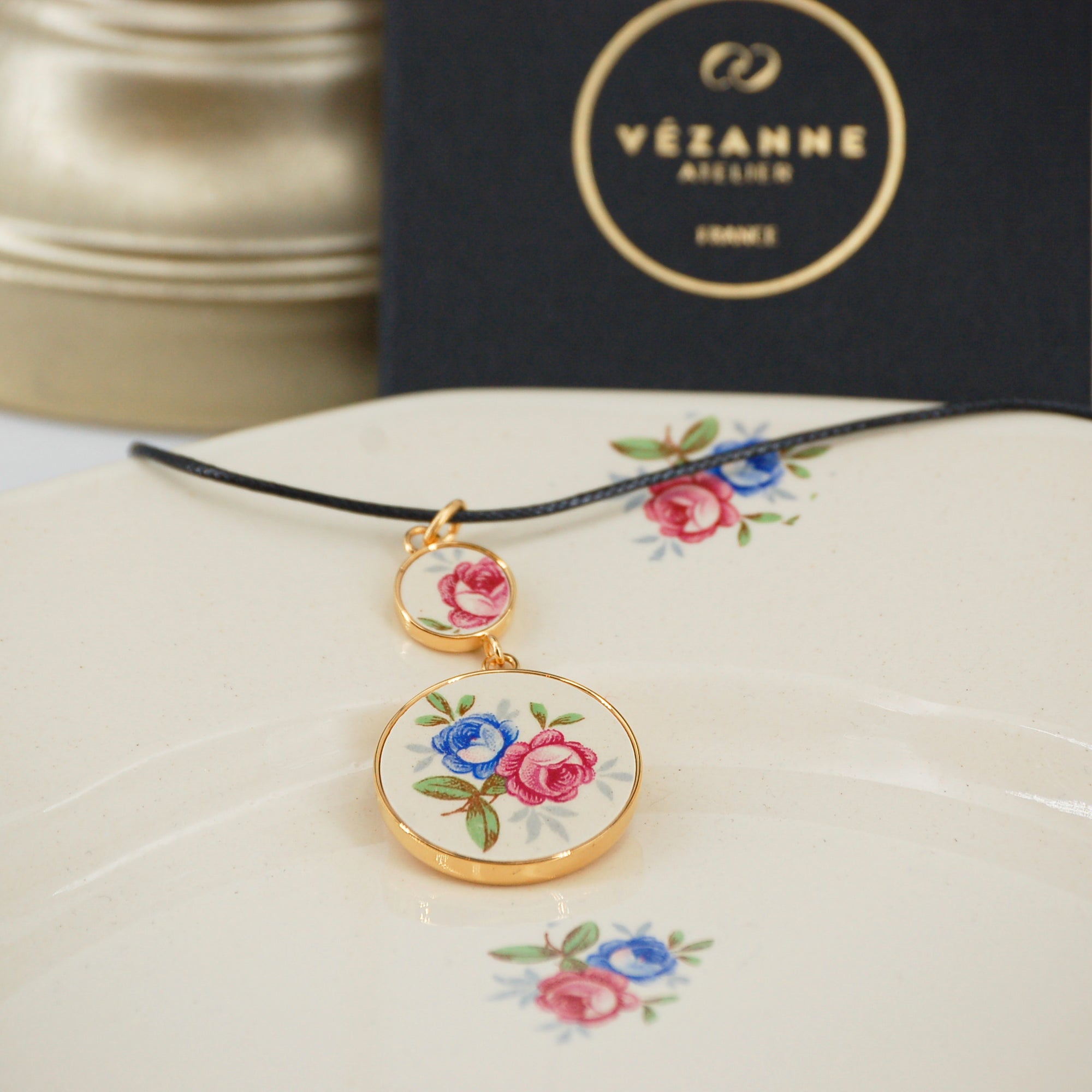 "Blue and Pink Flower Bouquet" Pendant, Gold Finish