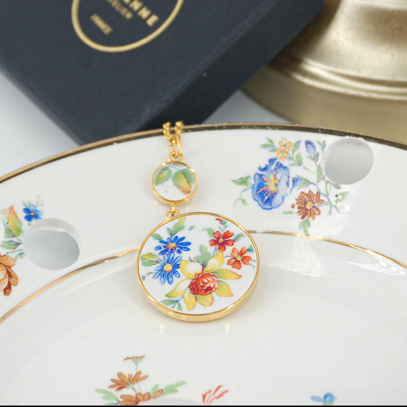 "Bellflowers and Small Flowers" Pendant, Gold Finish