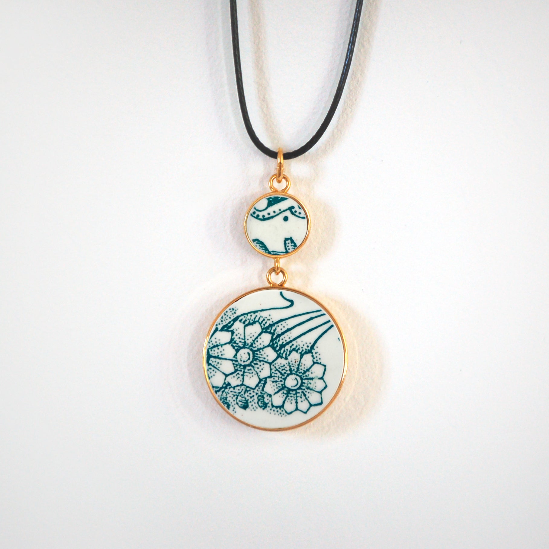 Pendentif "Bouquet de fleurs vertes"