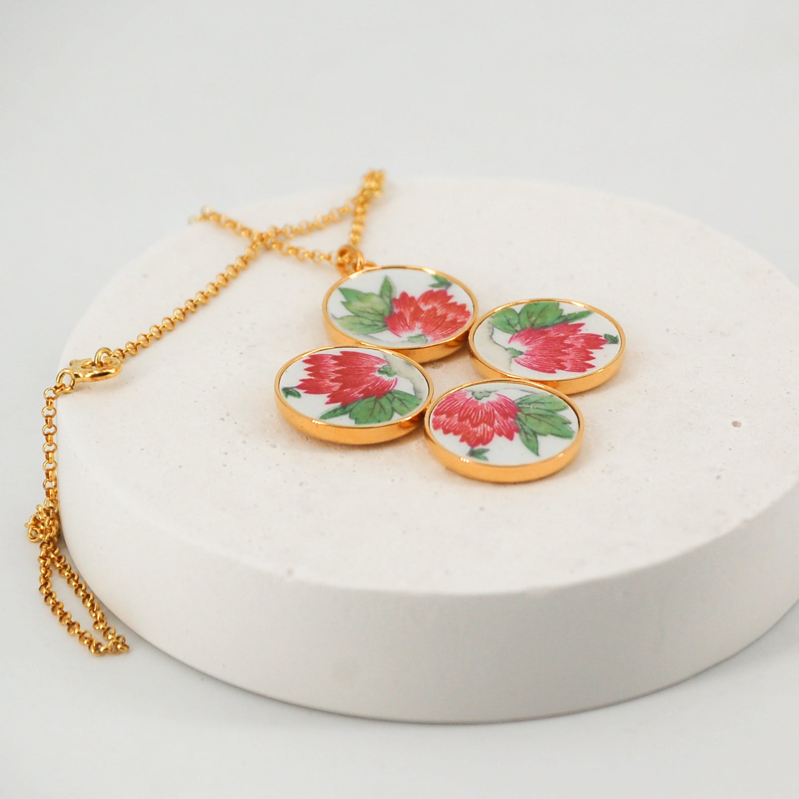 "Hibiscus Flower and Pistil" Pendant, Gold Finish