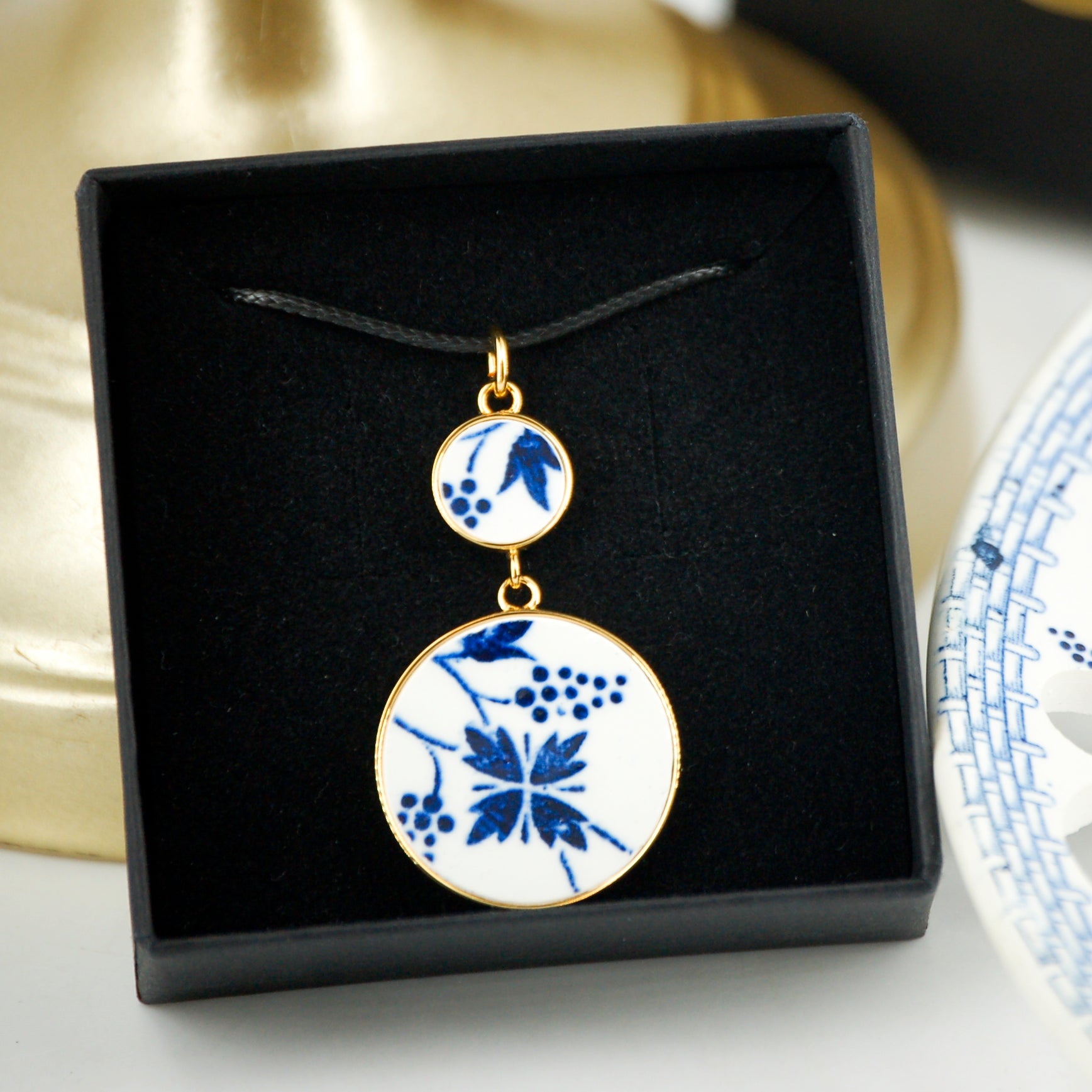 "Blue Flower and Grapes" Pendant, Gold Finish