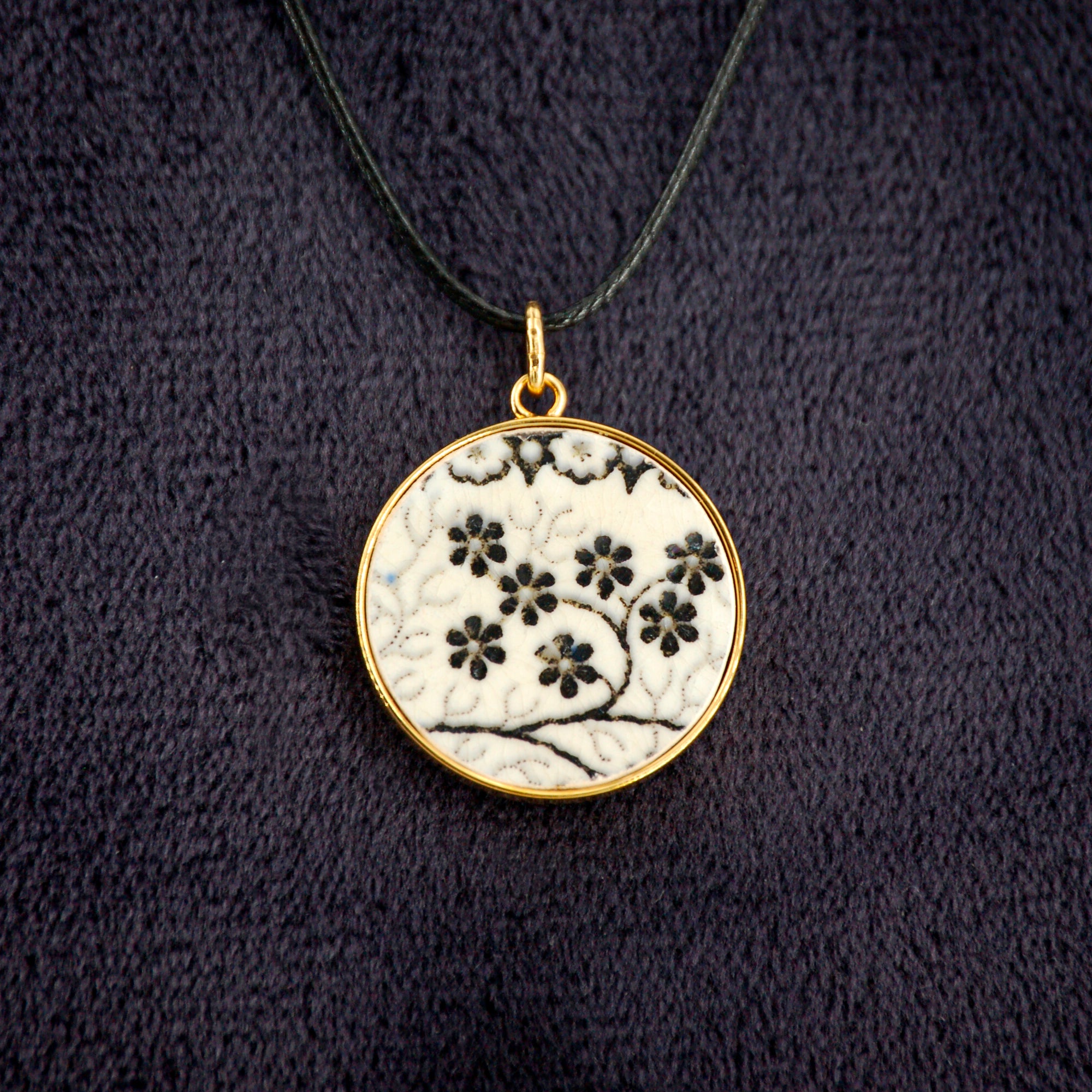 "Little Flowers in Black and White" Pendant, Gold Finish
