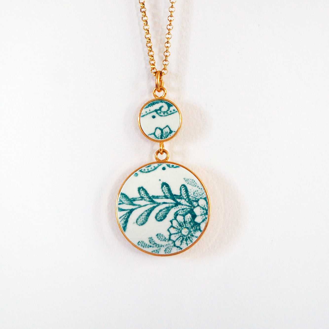 Pendentif "Bouquet de fleurs vertes", finition or