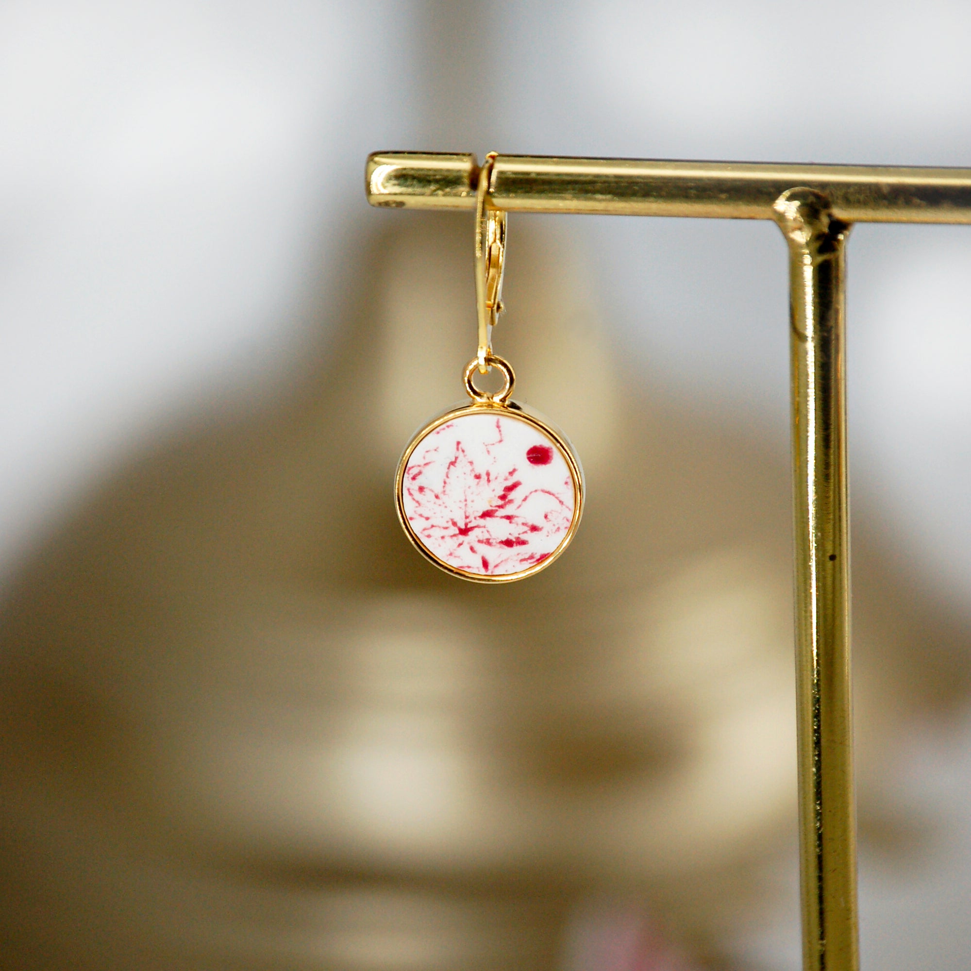 "Red Vine Leaf" earrings, gold finish