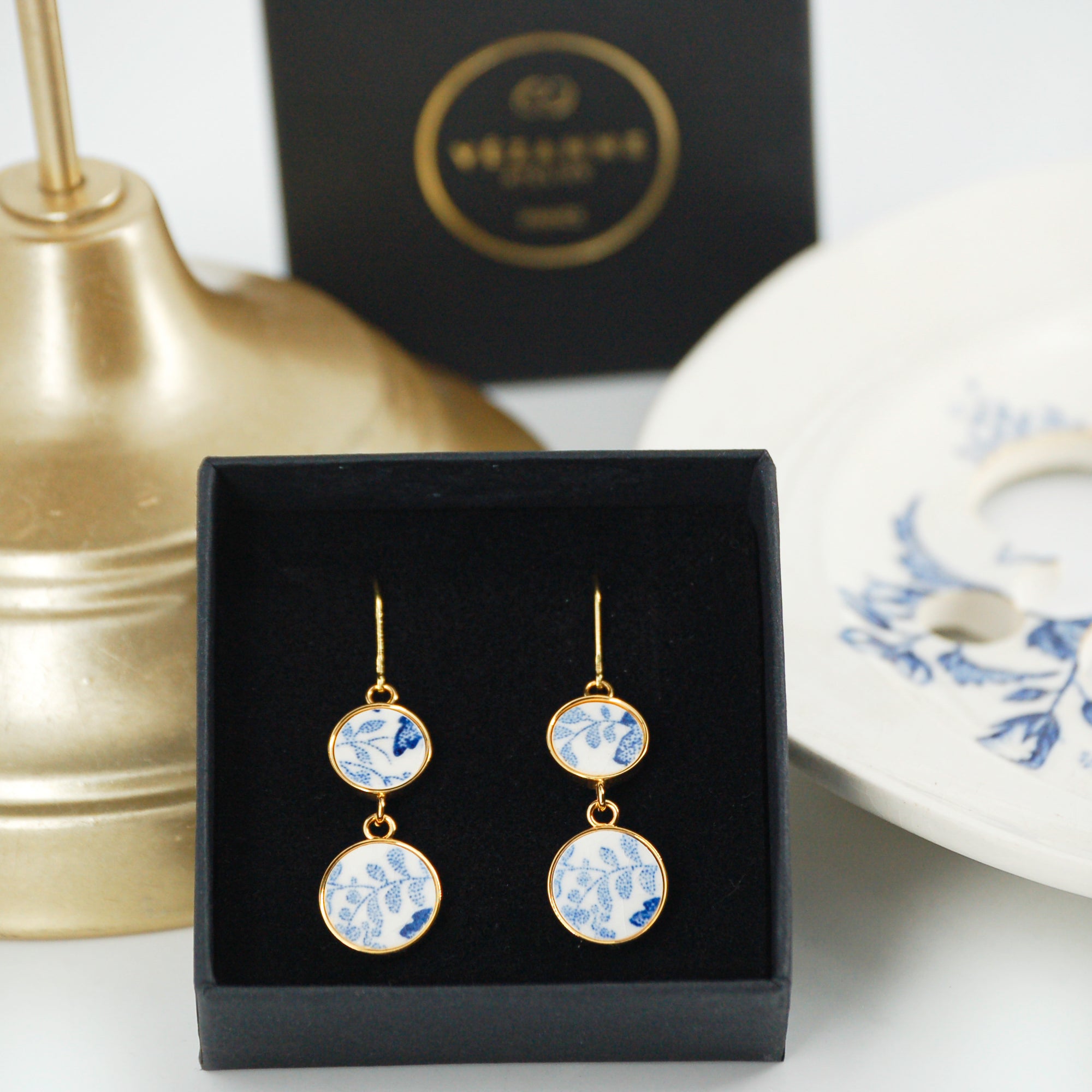 "Blue Foliage" earrings, gold finish