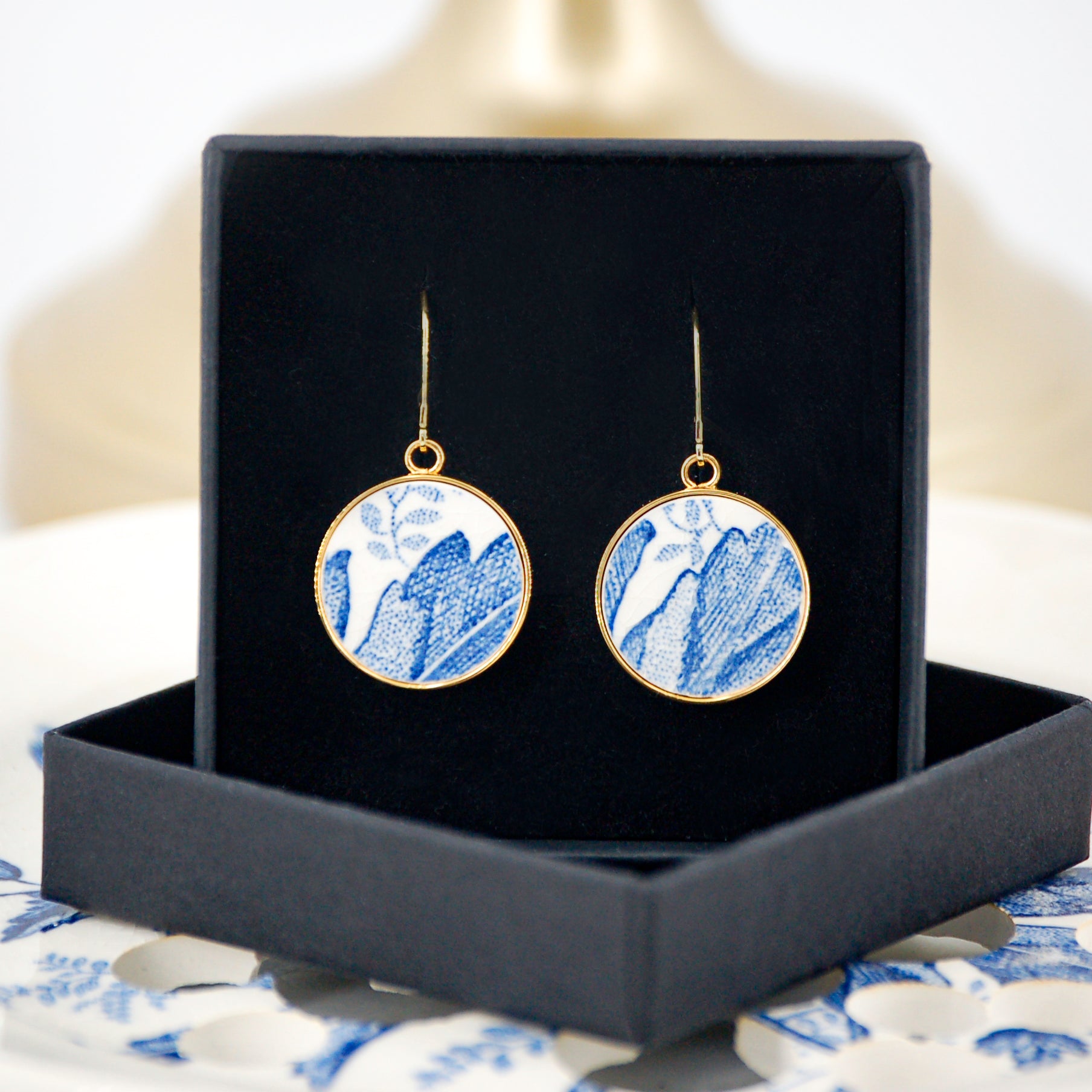 "Small blue flowers" earrings, gold finish