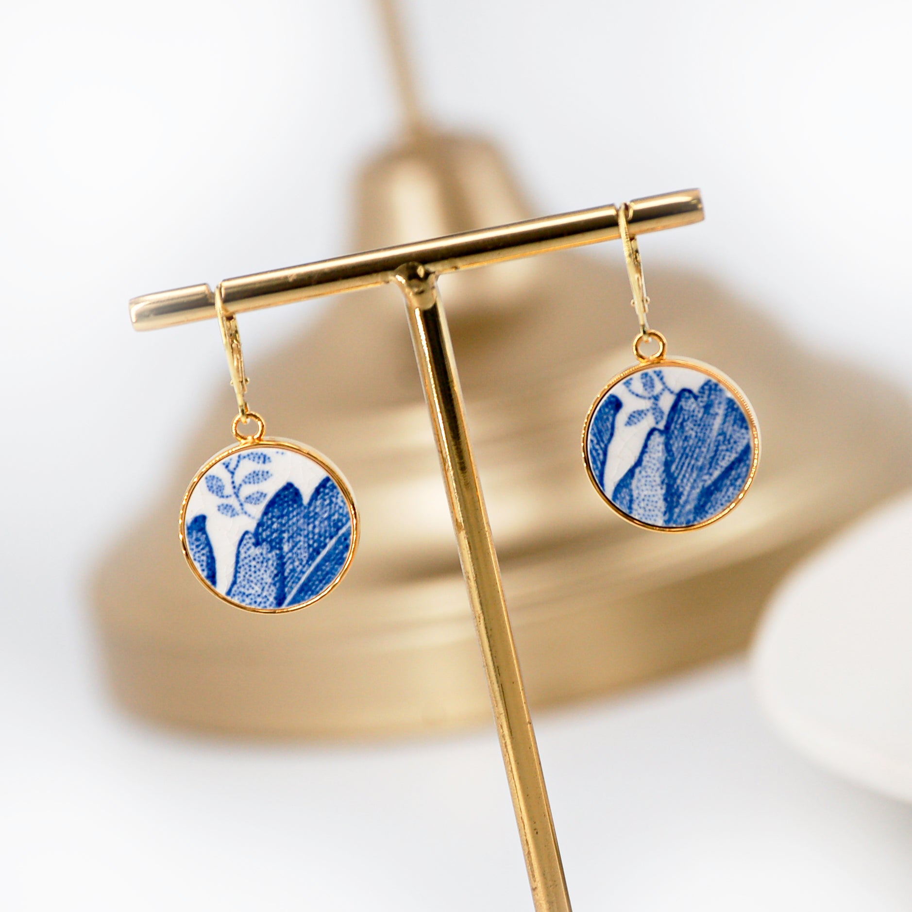 "Small blue flowers" earrings, gold finish