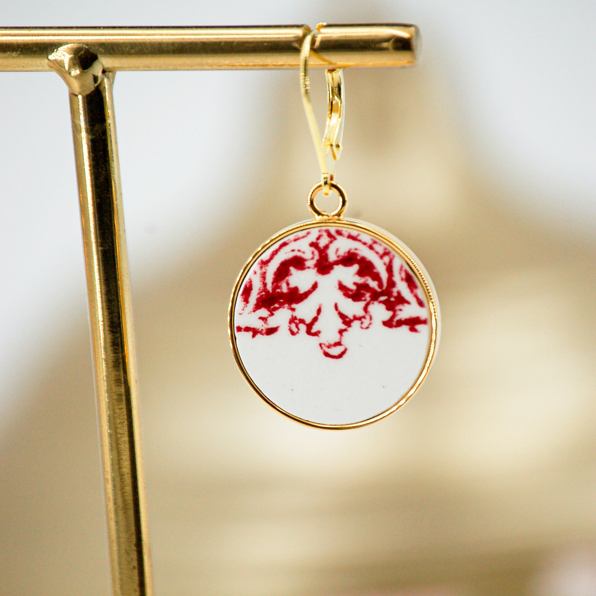 Boucles d'oreilles "Les feuilles d'acanthe en vieux rose"