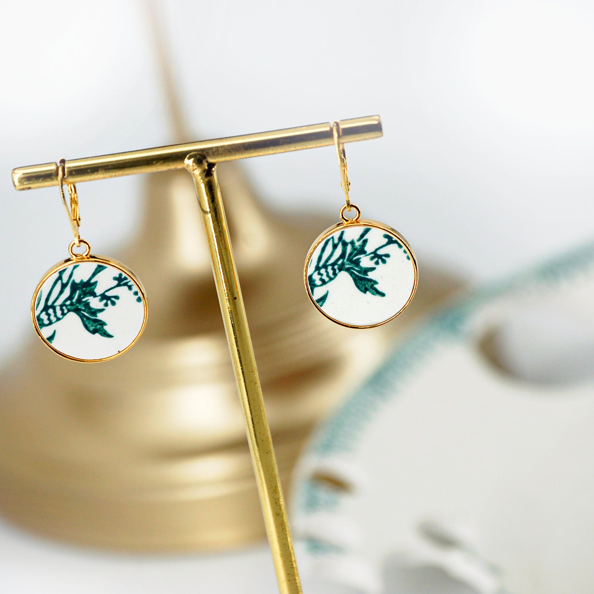 "Cornflower" earrings, gold finish