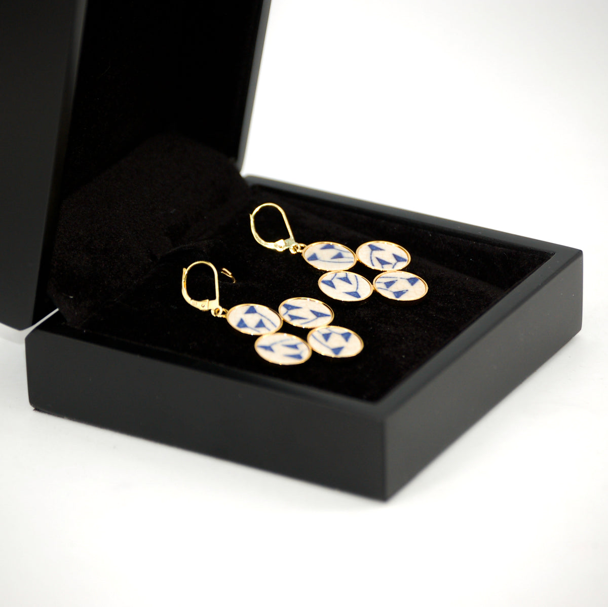 Alienor Earrings