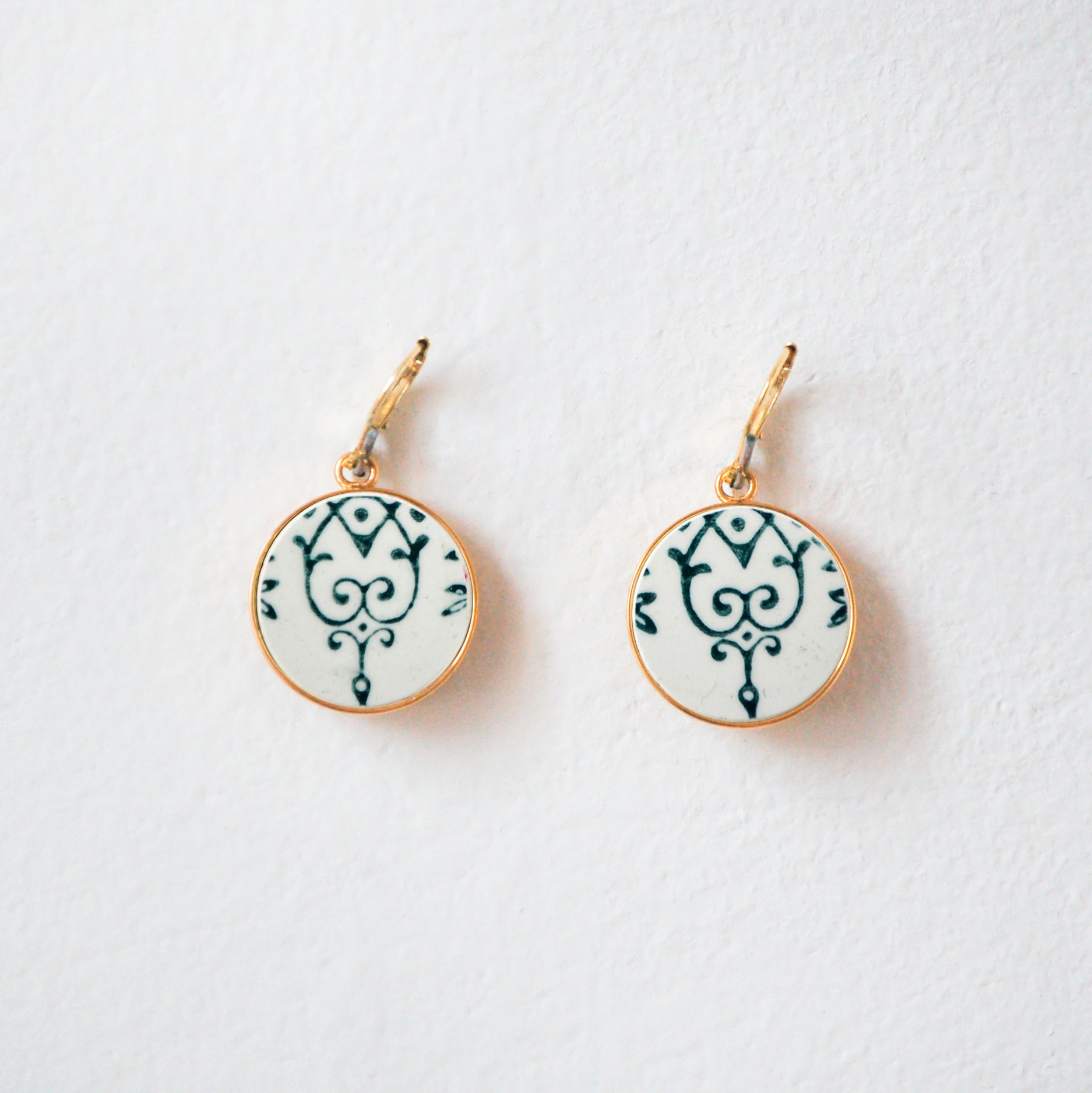 "Cornflower" earrings, gold finish