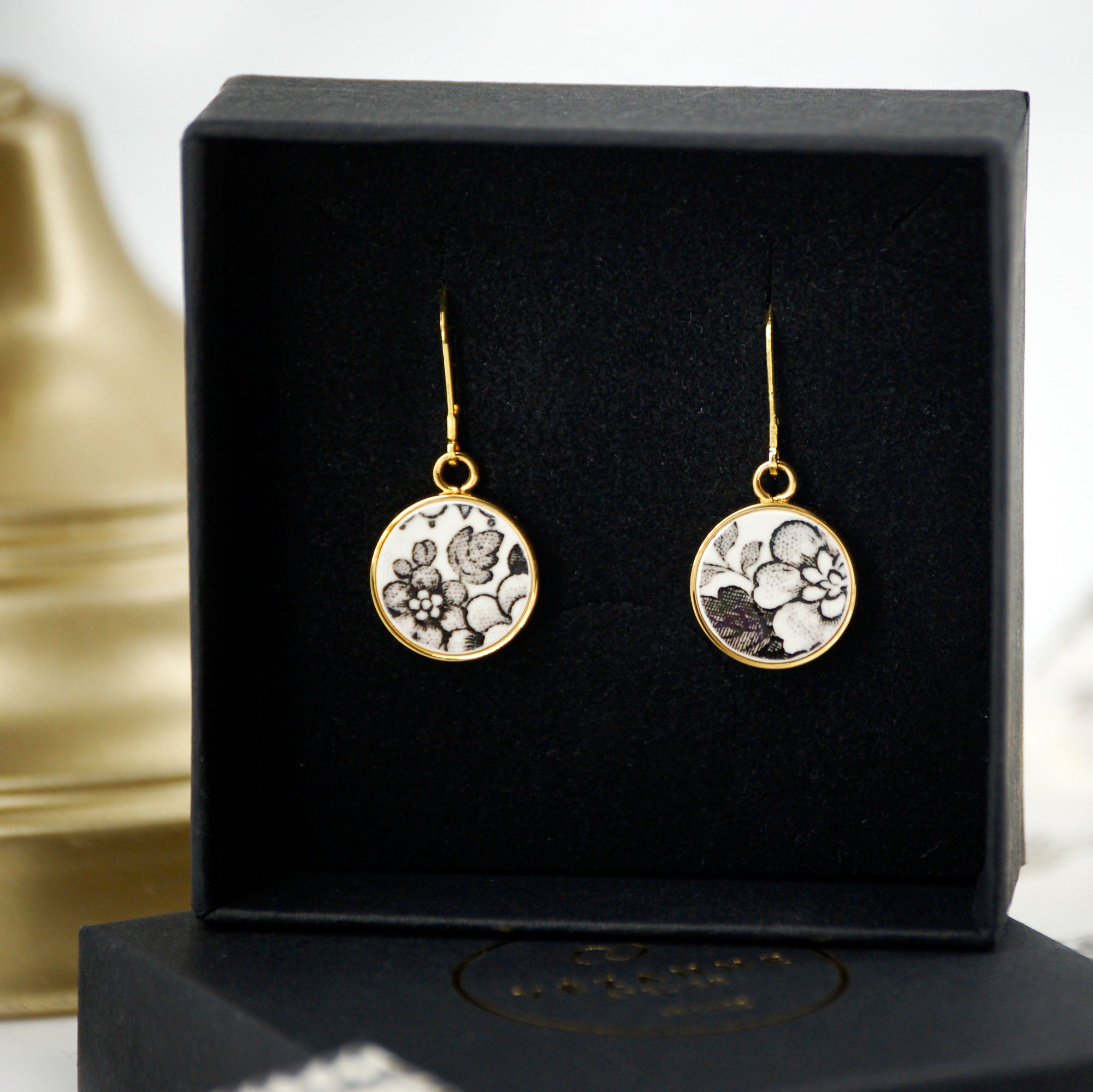 Earrings "Composition between realism and abstraction", gold finish