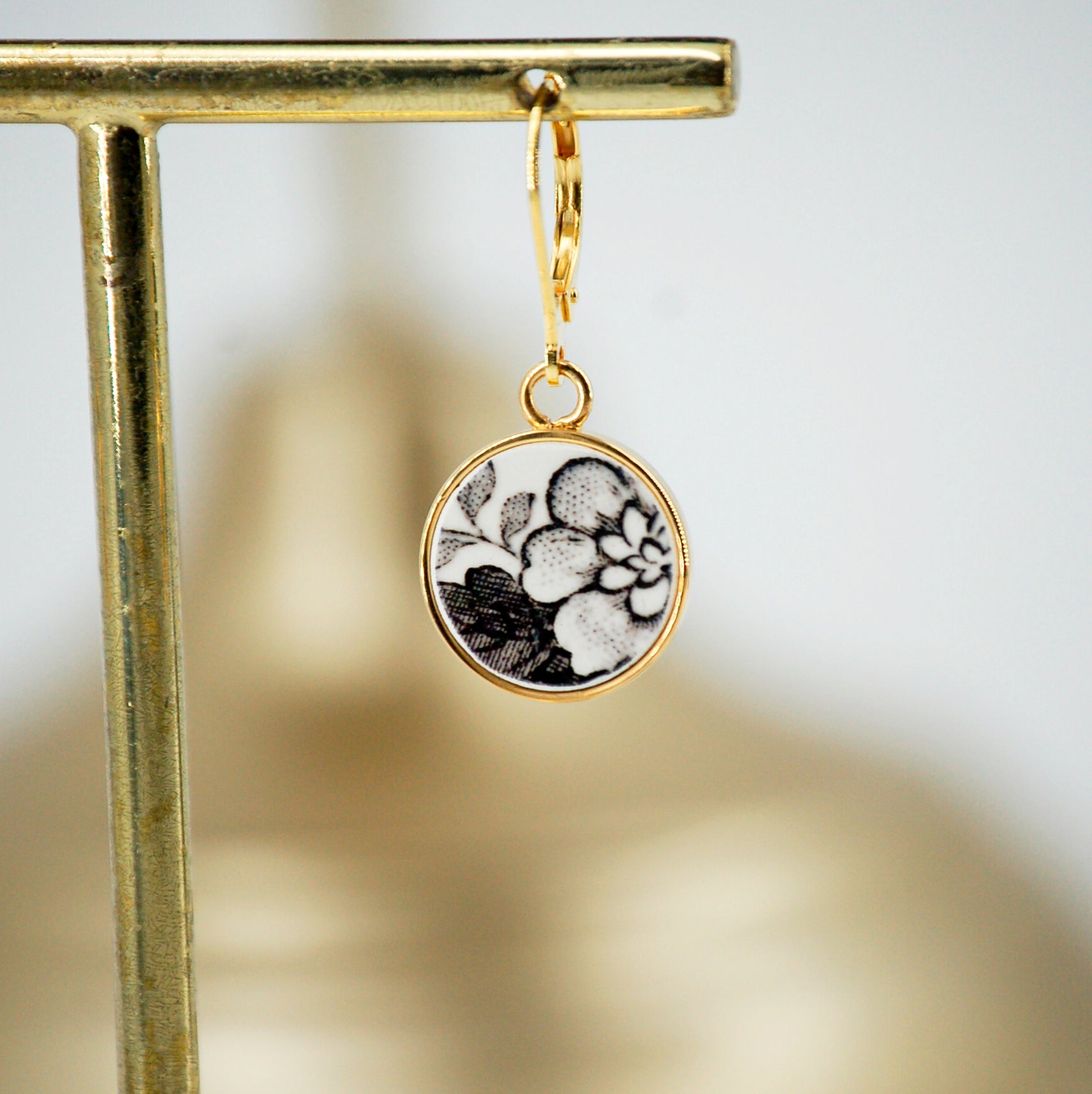 Earrings "Composition between realism and abstraction", gold finish