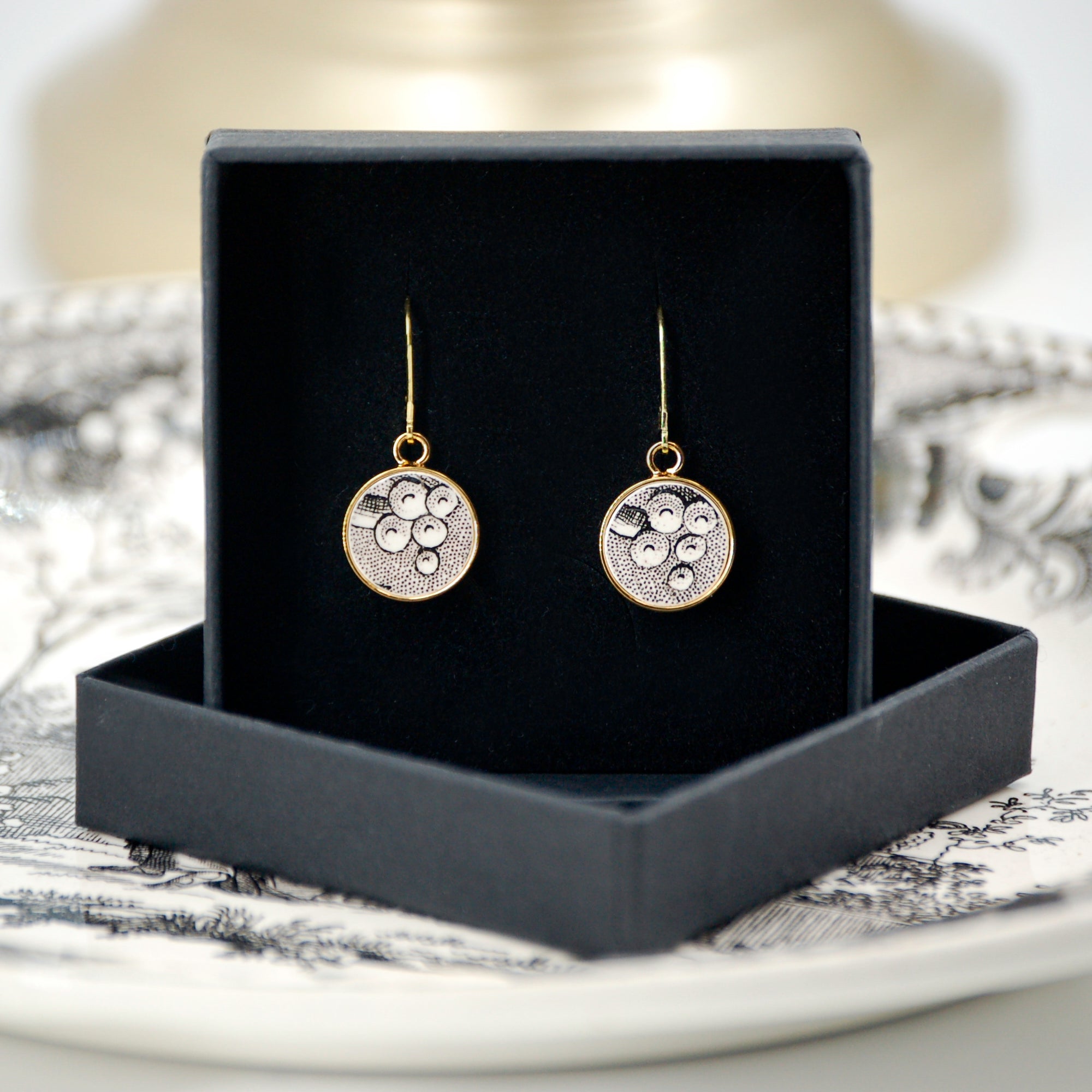 Earrings "Composition between realism and abstraction", gold finish