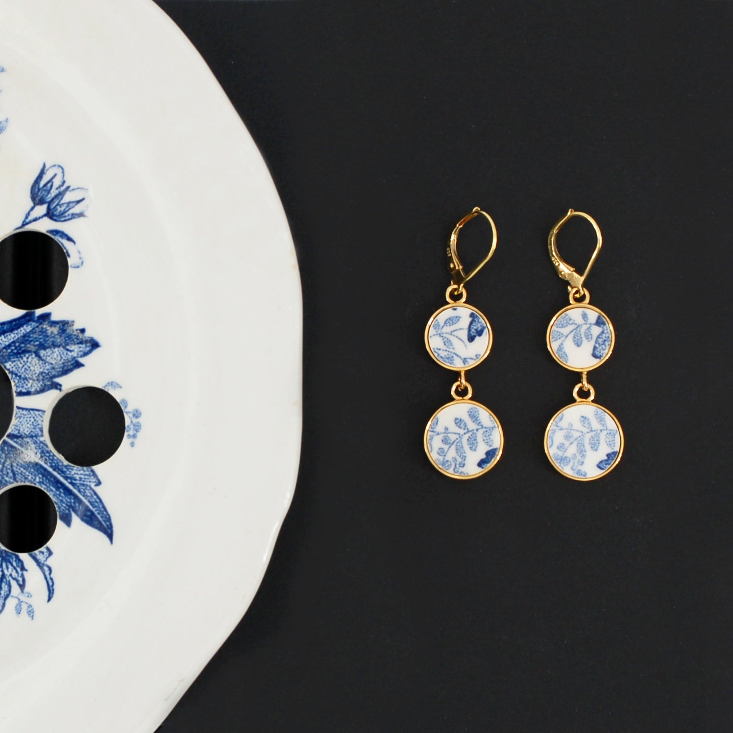"Blue Foliage" earrings, gold finish