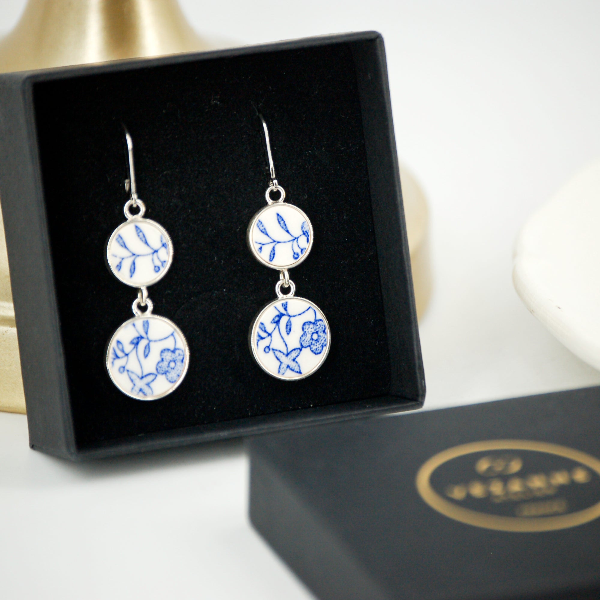 "Blue Leaves and Flowers" earrings, silver finish