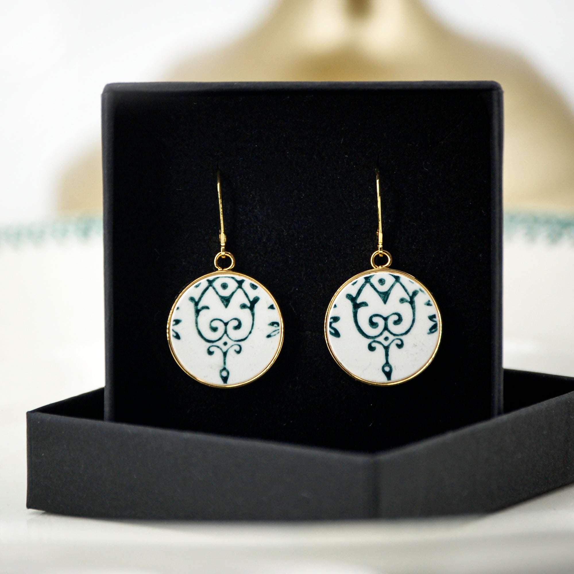 "Cornflower" earrings, gold finish