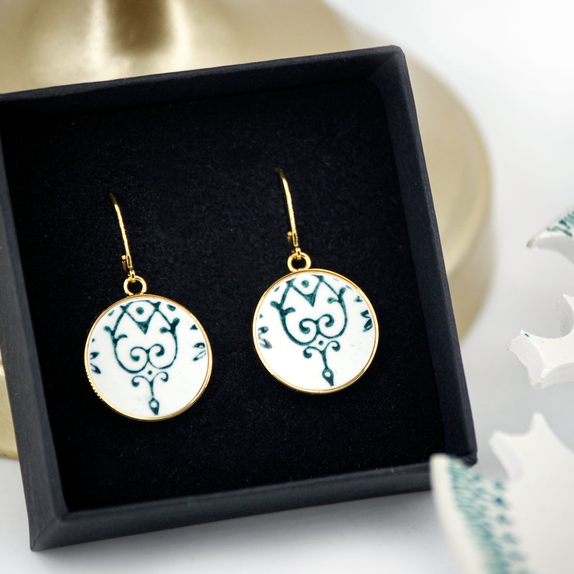 "Cornflower" earrings, gold finish