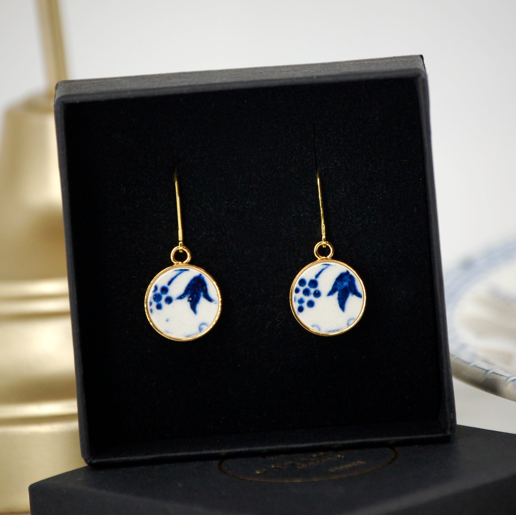 "Small Blue Leaves" earrings, gold finish