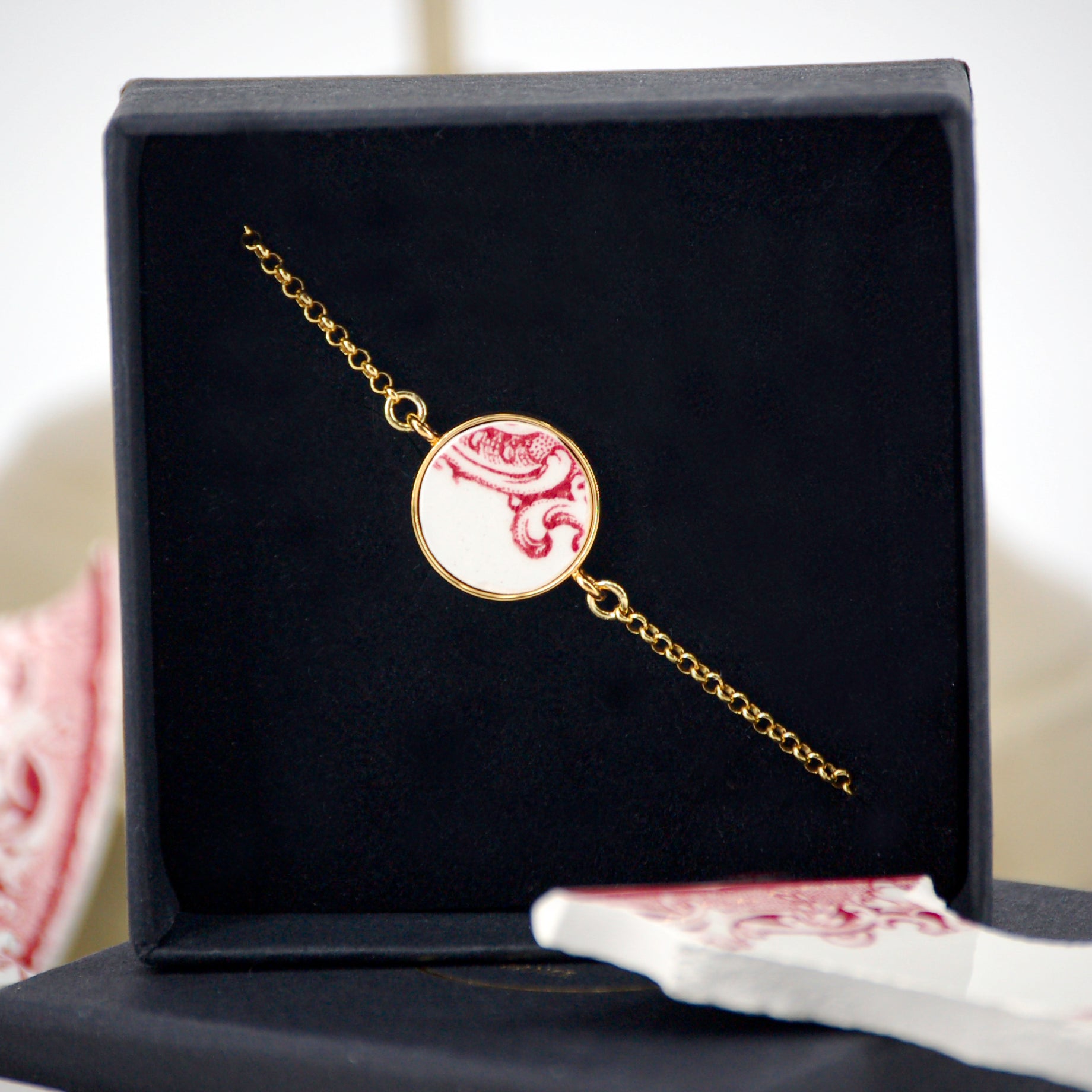 Bracelet ajustable "Volute en vieux rose"
