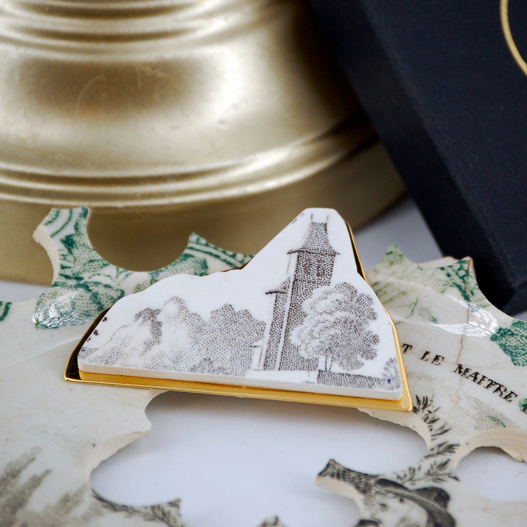 "Landscape #1" brooch, gold finish