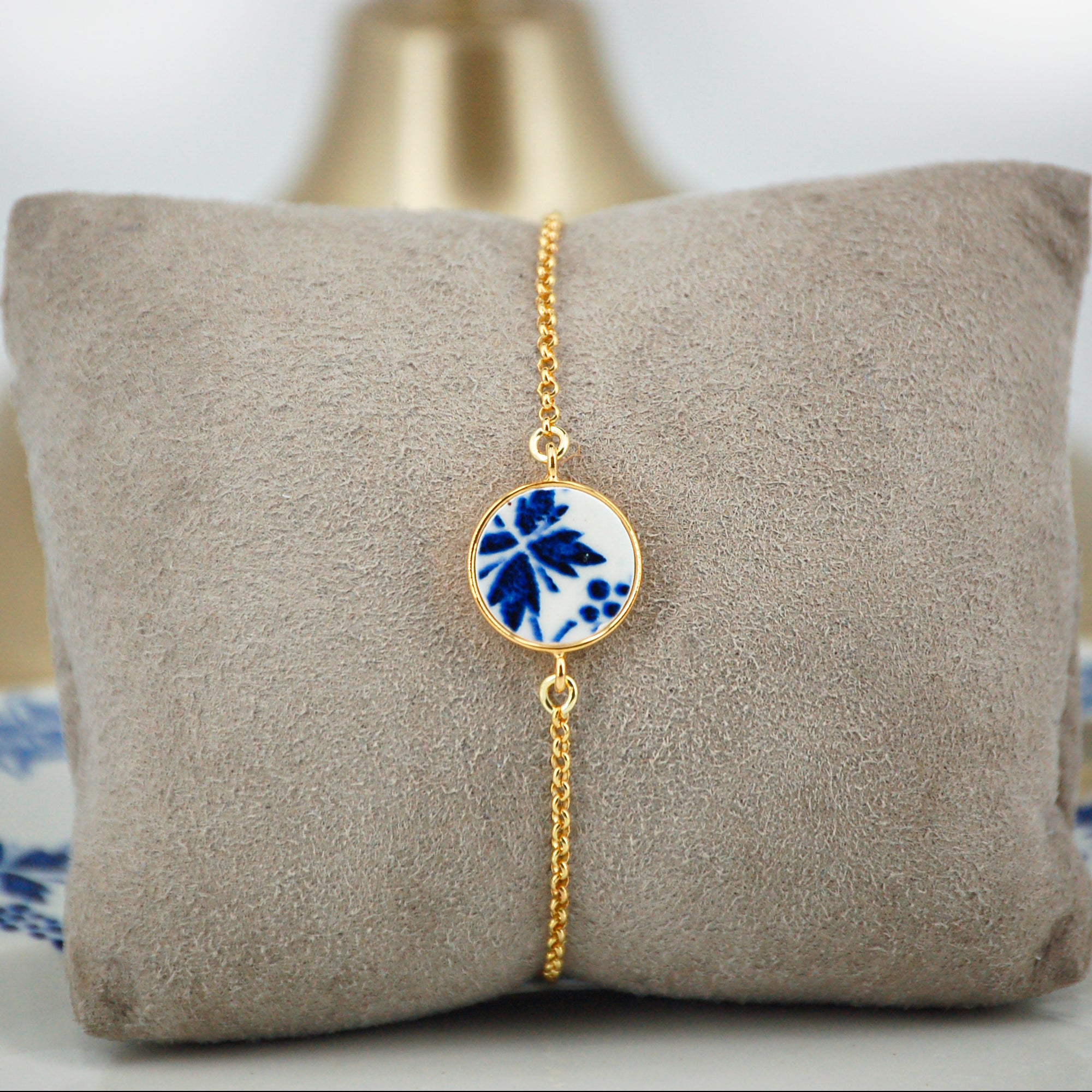 Bracelet ajustable "Fleur bleue"